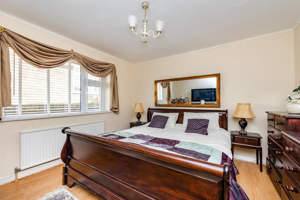 Shirley Avenue, 3-6.JPG