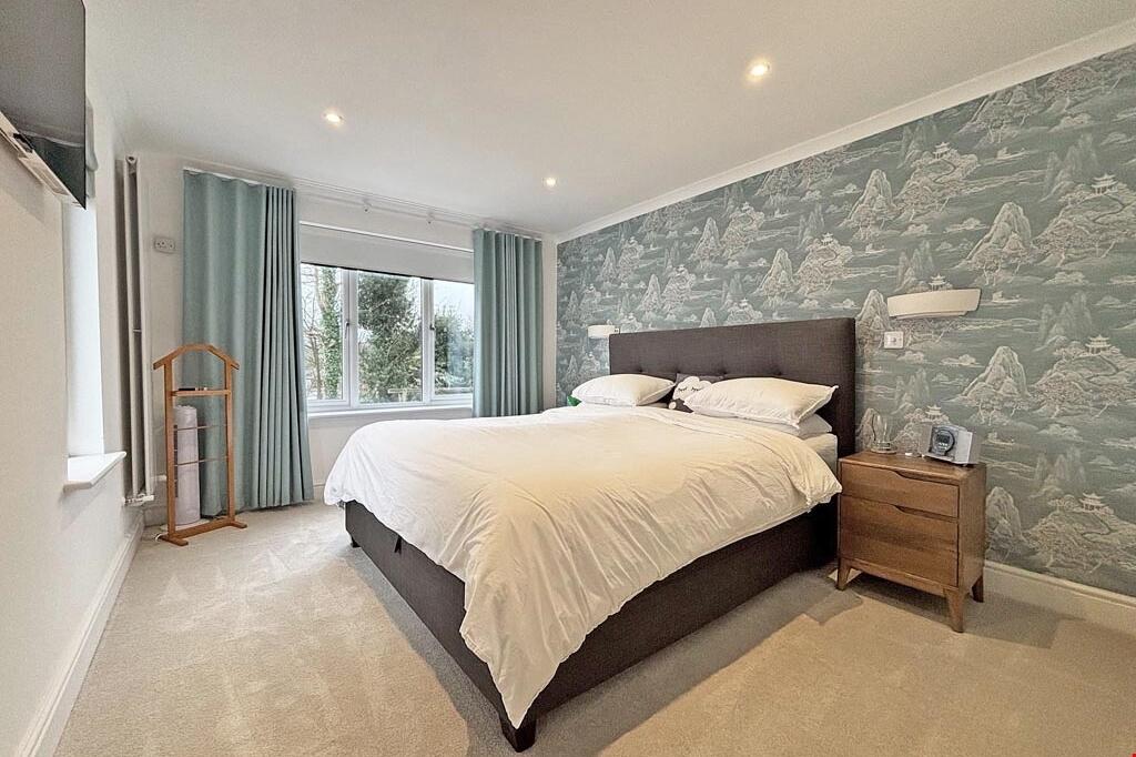 8f31f7aa-d30d-4c23-a164-6a00242ac413