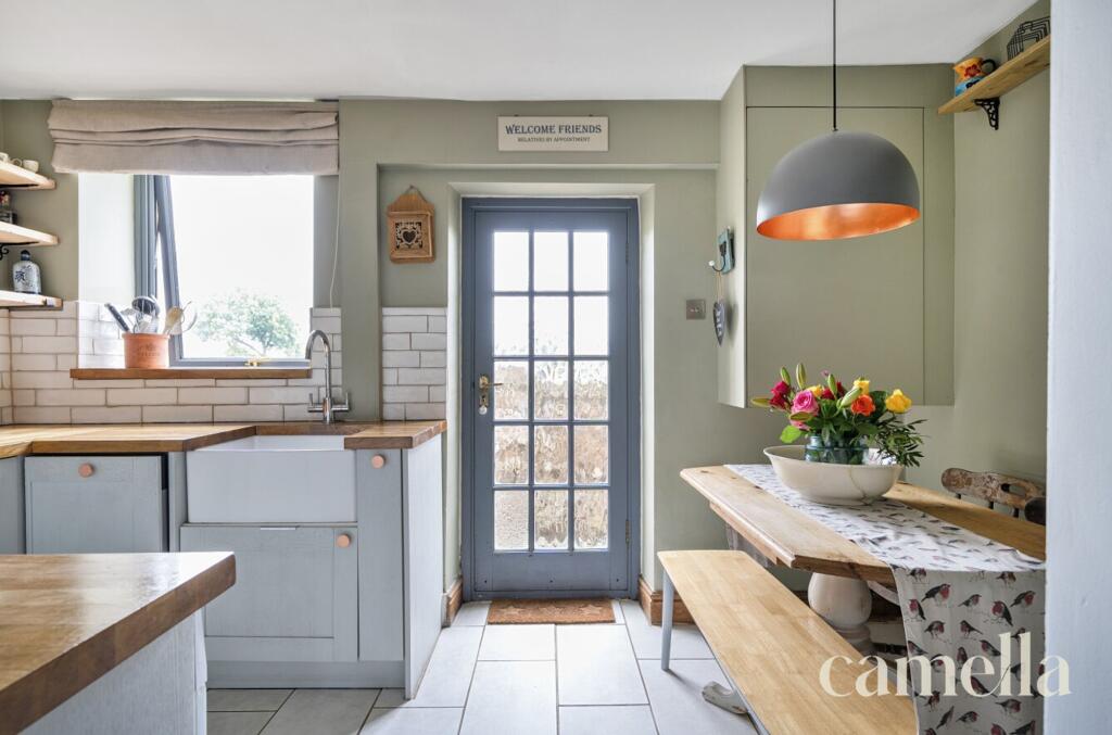 Kitchen / Dining Room