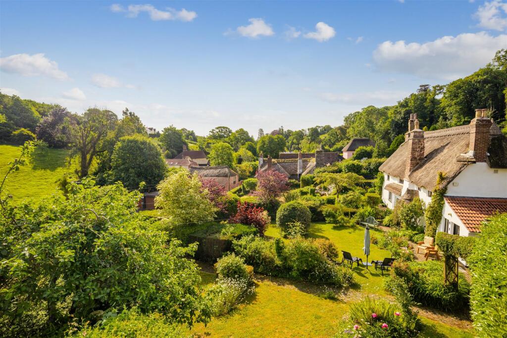 A06 - Orchard View Cottage Cockington Way - 250606