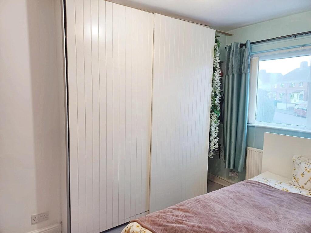 WhatsApp Image 2025-02-06 at 21.54.03 (3) (1).jpeg