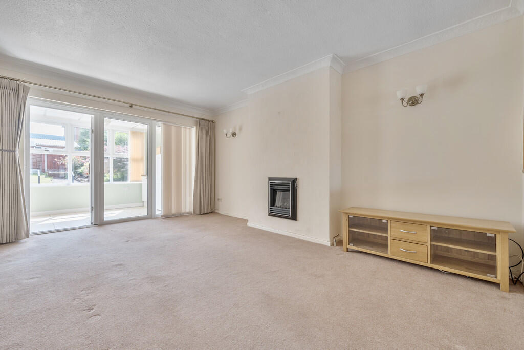 1305591-17-6852a5...