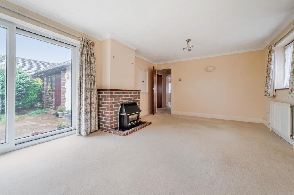 Living Room/Dining Room