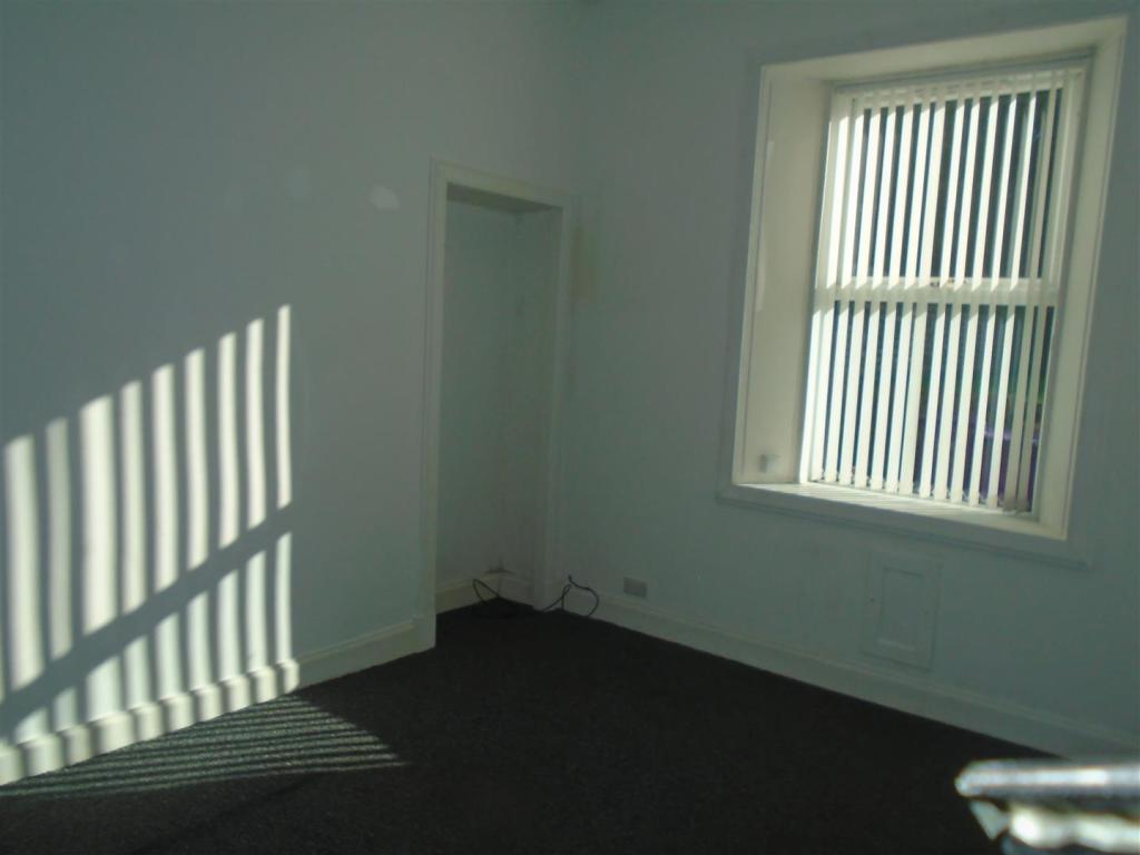 22WintonStreetLounge2.JPG