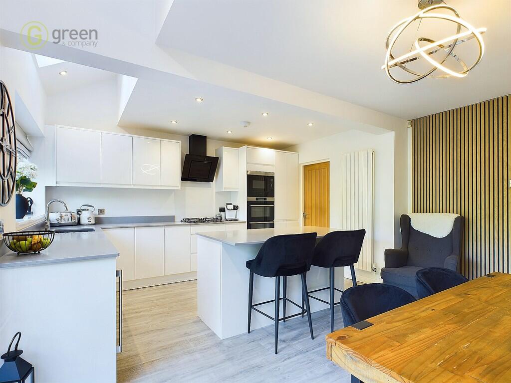 CAM03830G0-PR0092...