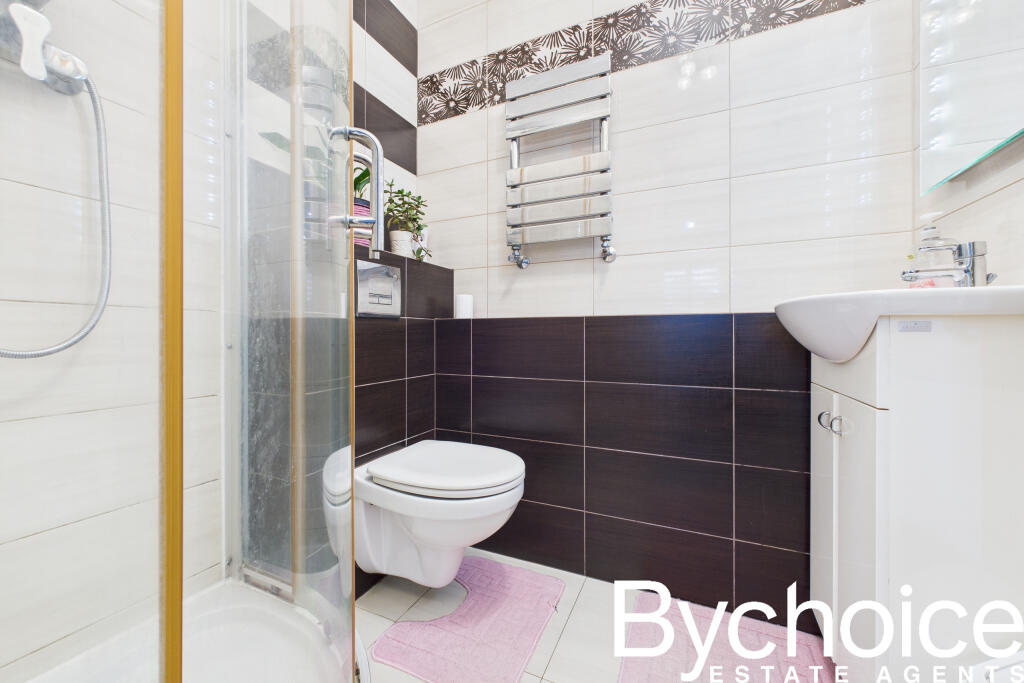 CAM05454G0-PR0063-STILL013