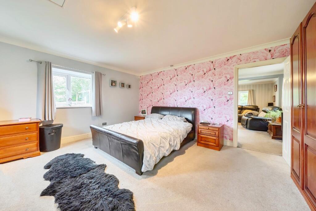 2nd view MASTER BEDROOM.jpg