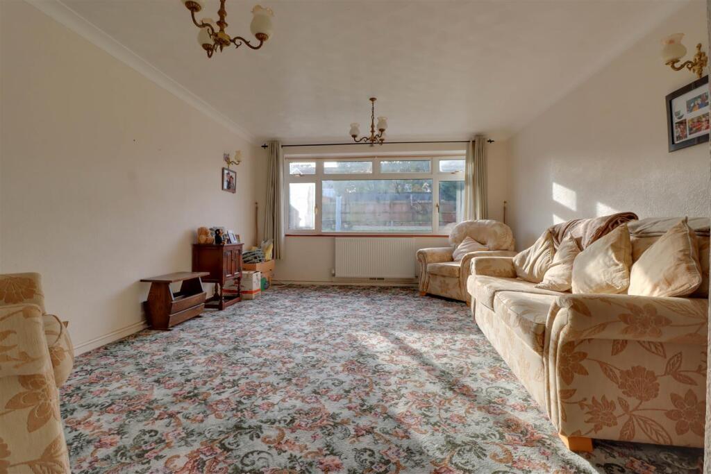 111 LONG MEADOW NEW-9.jpg