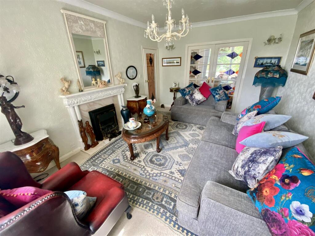 Bramleys Estate Agents - Woodsome Avenue - Mirfiel