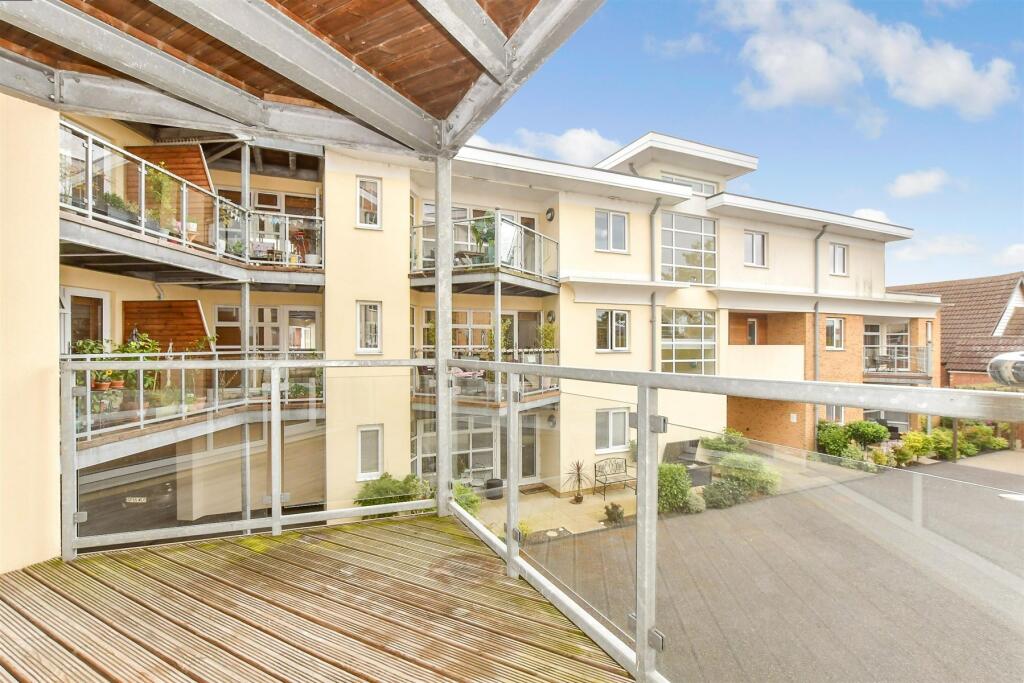 Balcony / Terrace