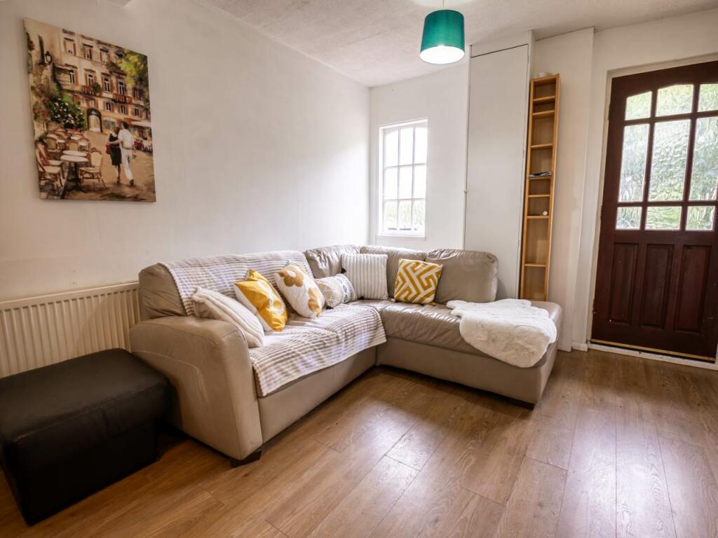 19Knightavenue_stude