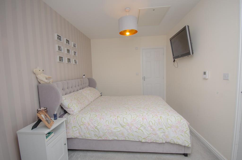 Bedroom one pic 2.jpg