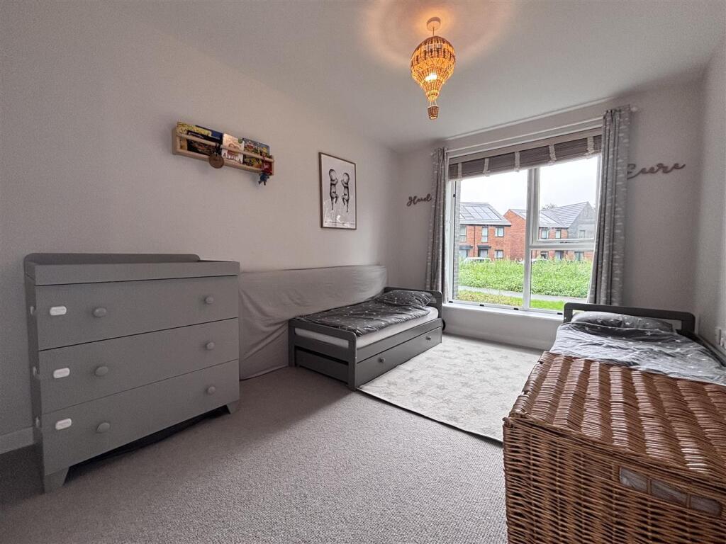 bedroom5.jpg