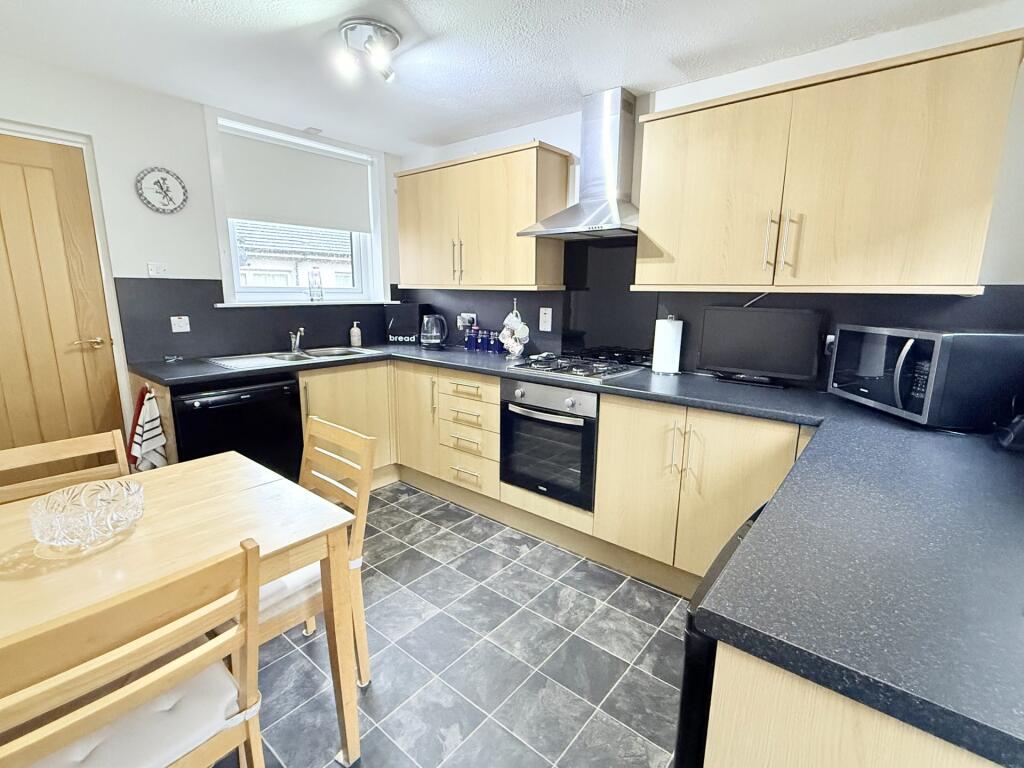 5 Burntscarthgreen, Dumfries, DG1 1UN - Braidwoods