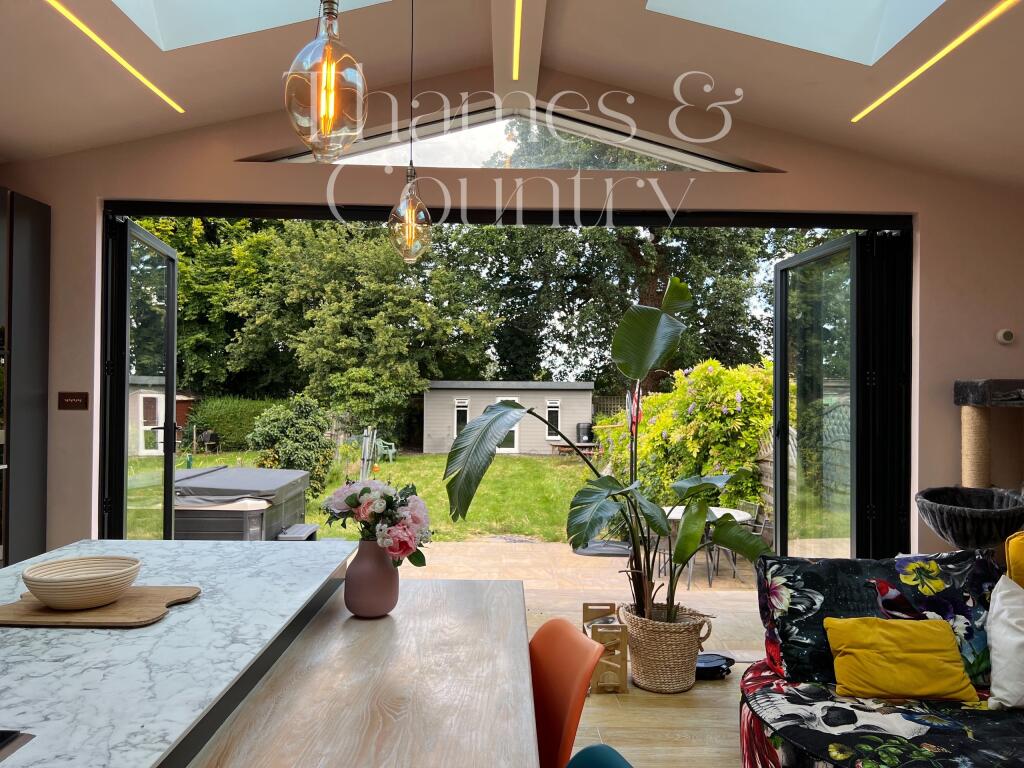 Indoor outdoor