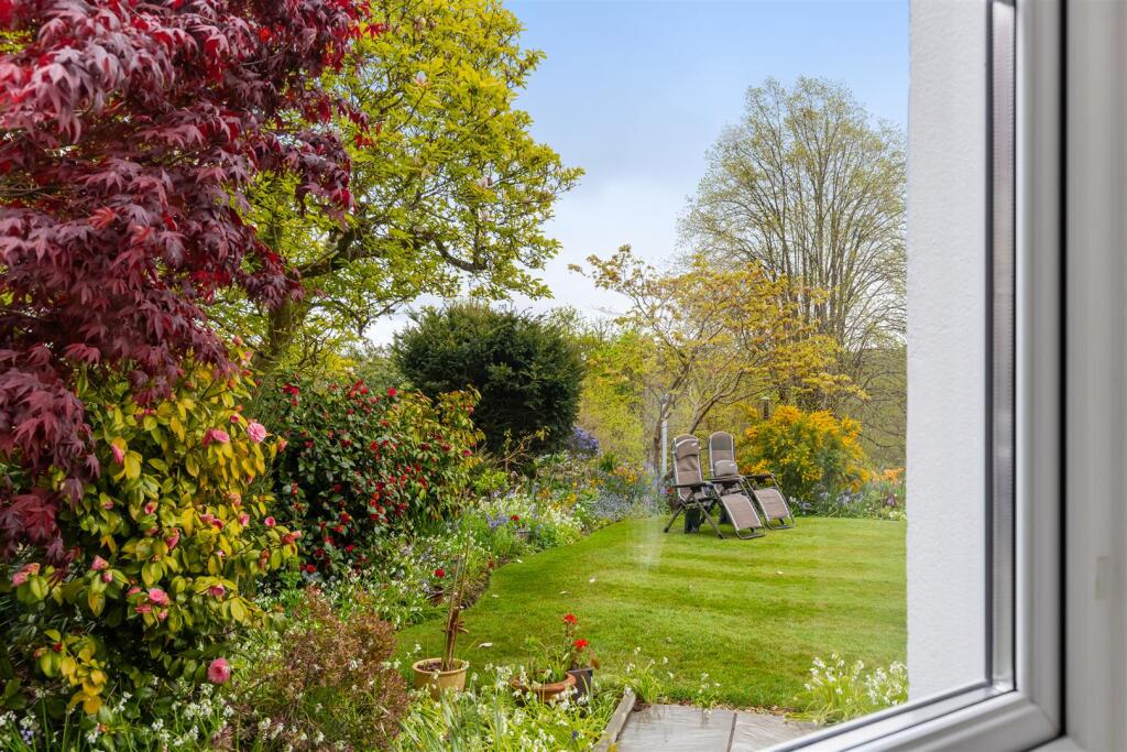 A13 - 26 College Road Newton Abbot - 250422.jpg