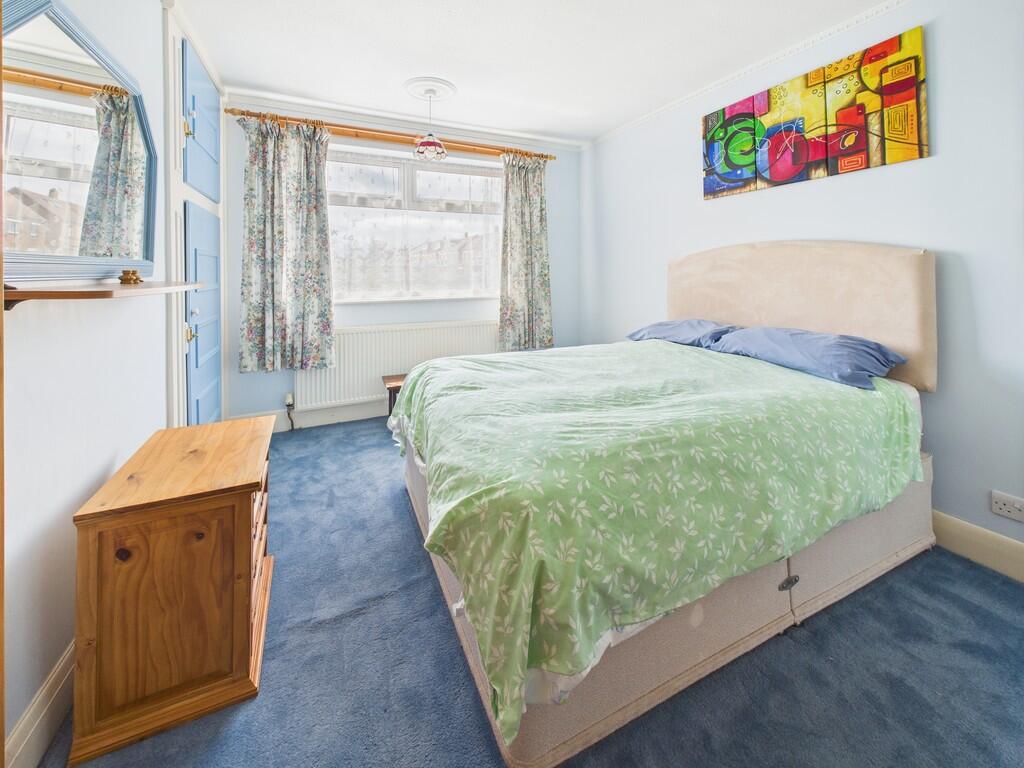 CAM05068G0-PR0035...