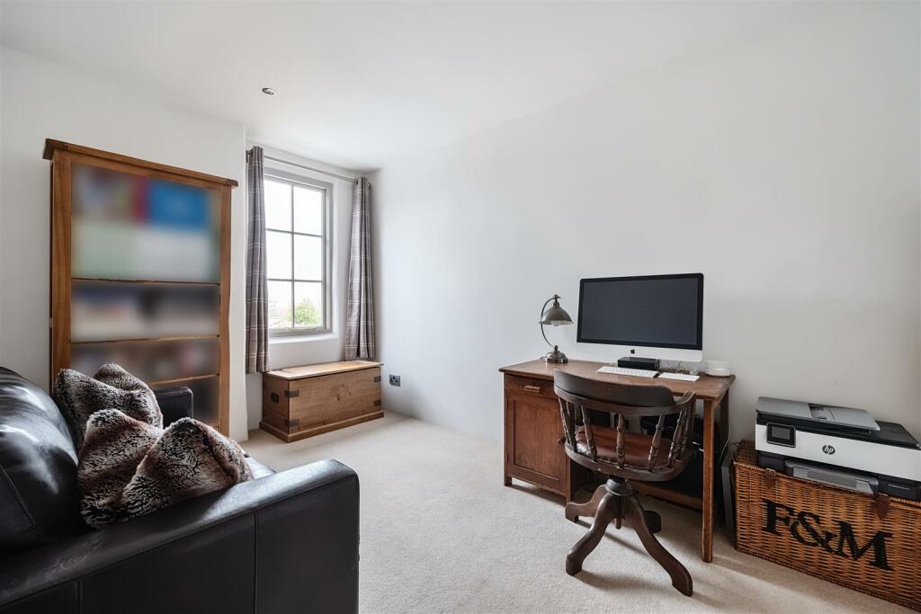 The Beeches (19).jpg