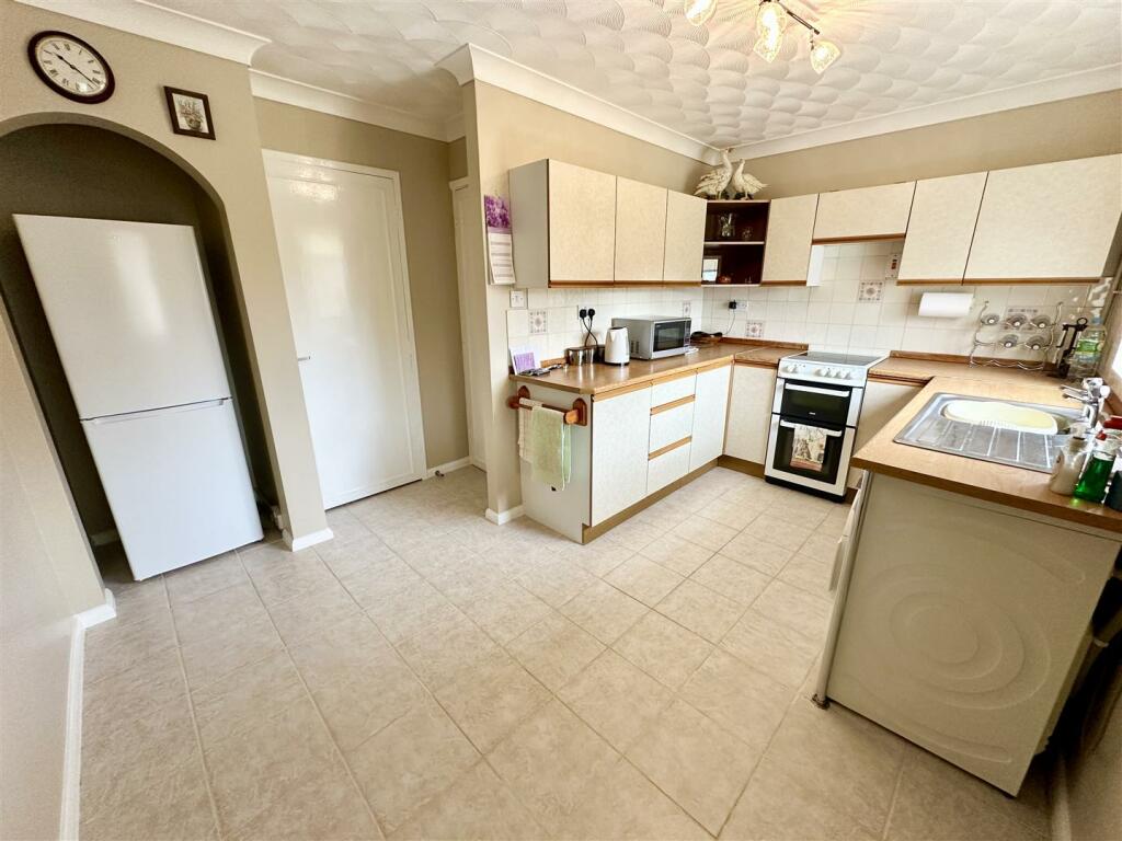 kitchen.JPEG