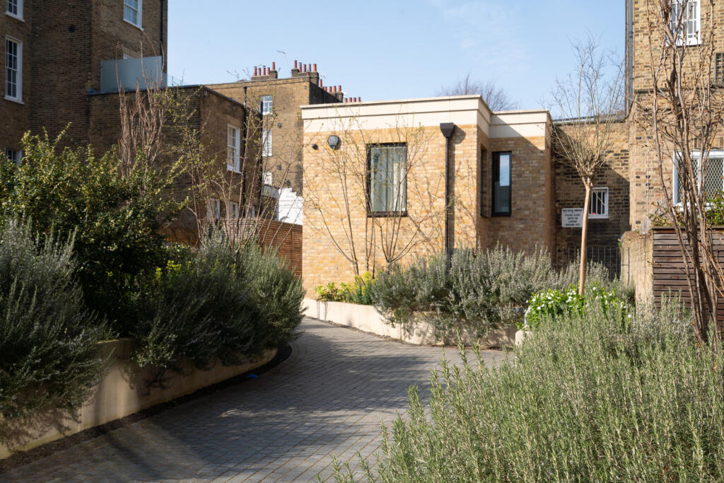 270783 - CHADWELL-MEWS-TMH-002.jpg