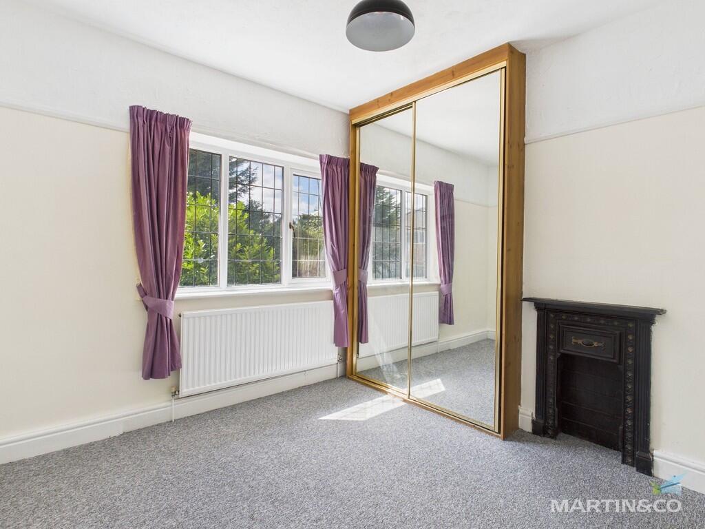 CAM03111G0-PR0376...