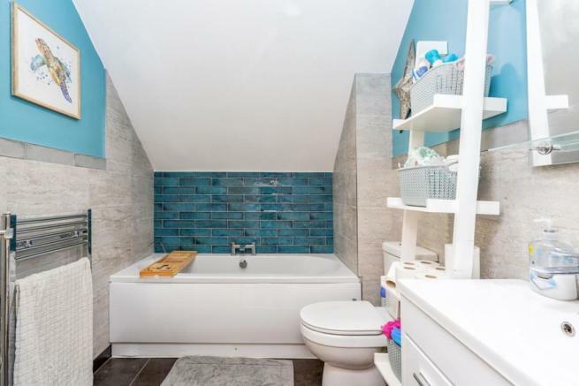 Bathroom.jpeg