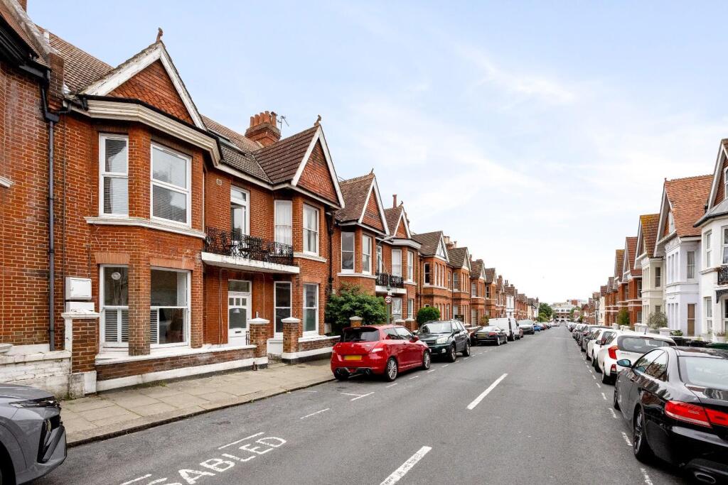 Granville Road, 6, Flat A-022.JPG