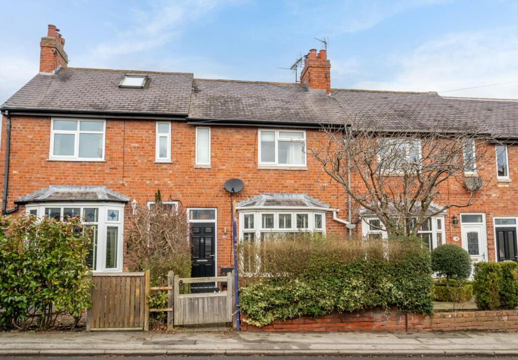 huntington road 563.jpg