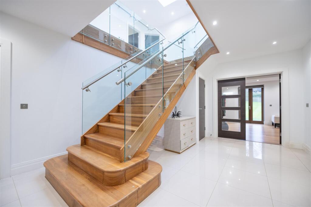 Staircase            .jpg