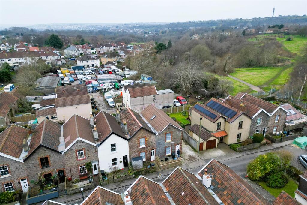 27 New Buildings, Fishponds, Bristol BS16 2BT | Fr
