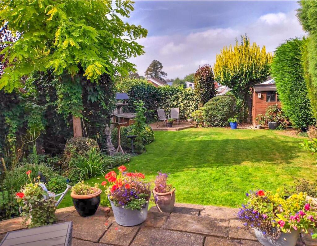 Briars Close - Image-24.jpg