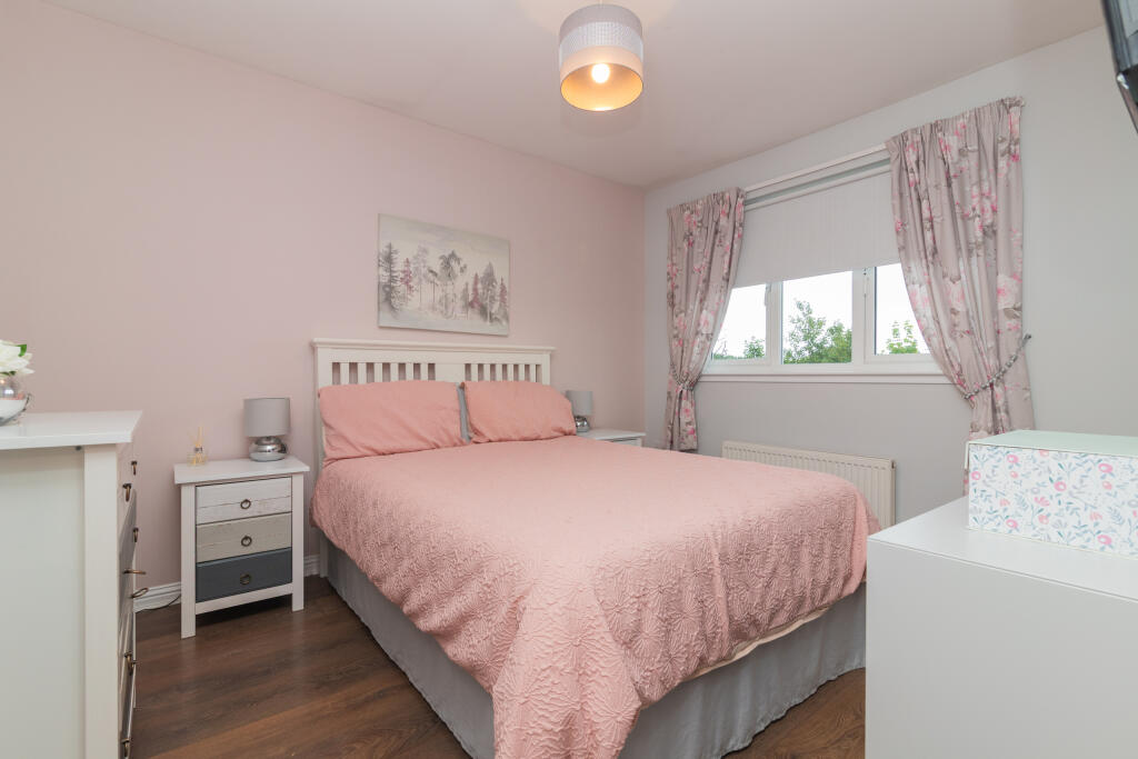 42 Strathcarron Drive, Paisley PA27AW-29