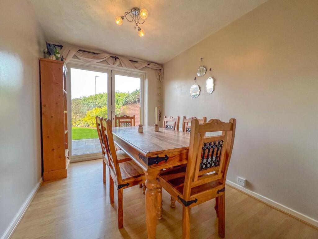 Launceston Drive - Image-19.jpg