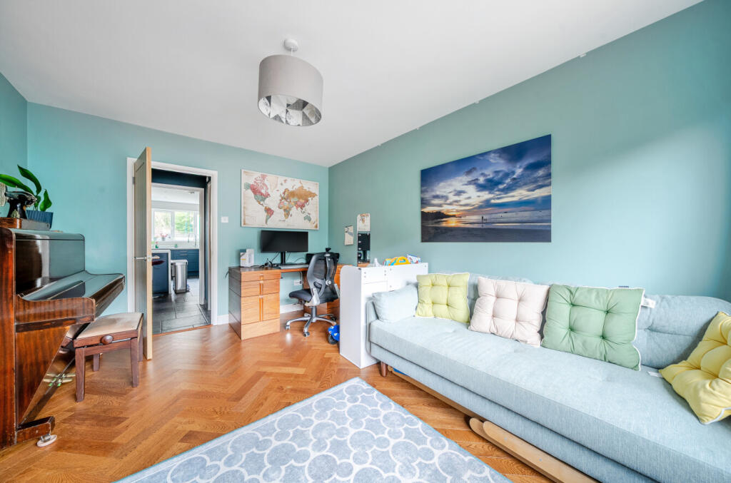 1328307-21-687f96...