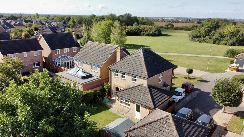 dji_fly_20250908_100602_904_1757322441600_photo_op