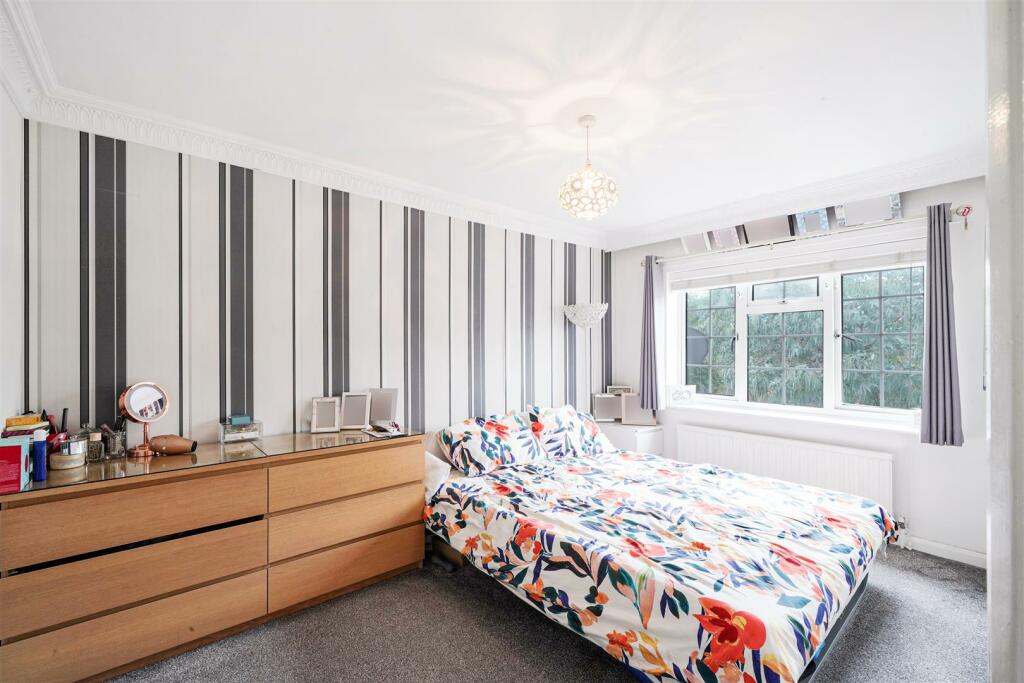 30 Marloes Close - iFRcqyj5SU8tyjZiWJJT.jpg