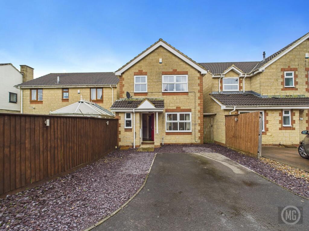 House Front &amp; Driveway