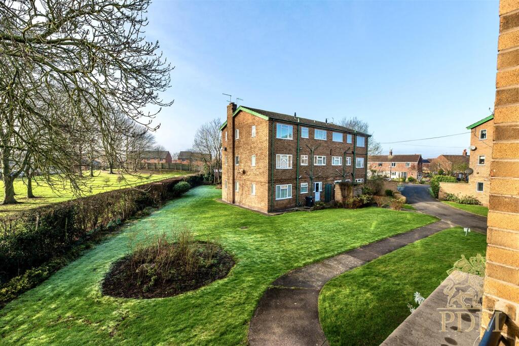 17 Willow Court West Bridgford Nottingham NG2 7HP
