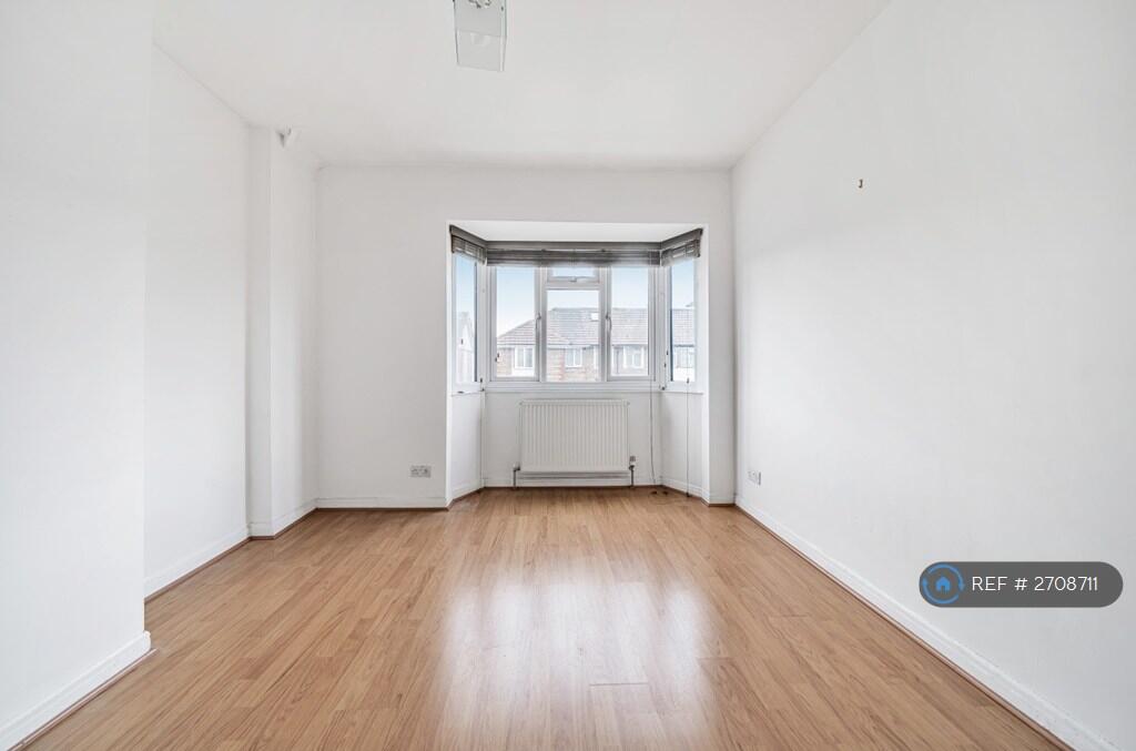 Master Bedroom 2