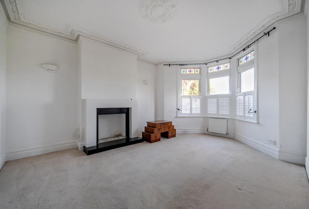 1394072-18-694548...