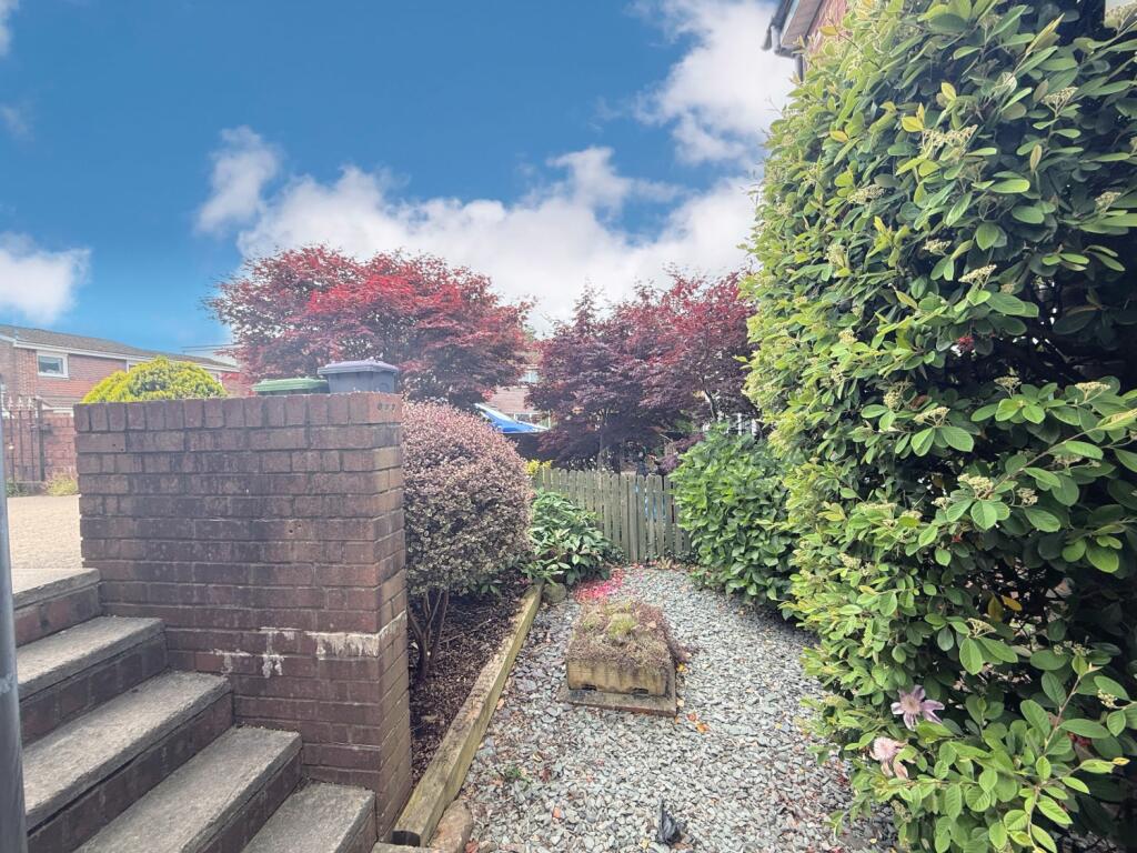 AA5B4D0B-2623-47F5-BC80-DB2942EC61F9