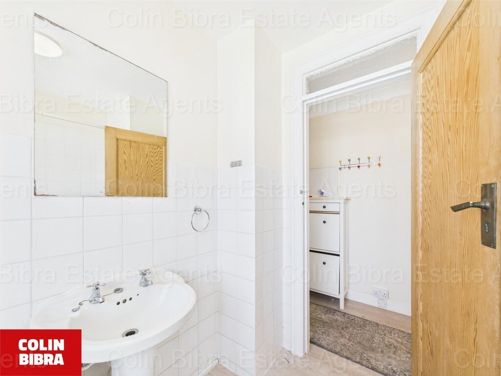 CAM04175G0-PR0037...