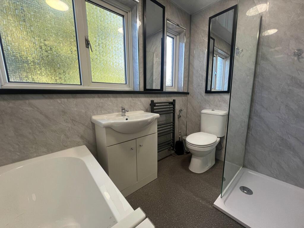 WhatsApp Image 2025-08-26 at 12.40.14 PM (5).jpeg