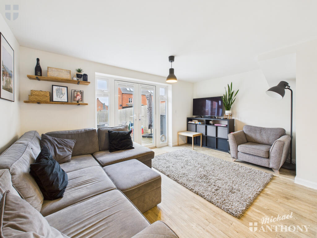 CAM03852G0-PR0479-STILL002