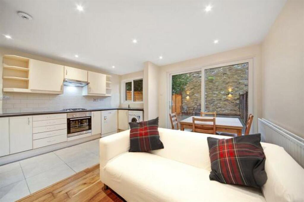 Lyham Road, London SW2