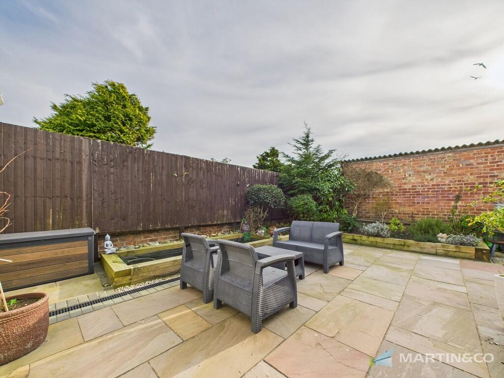 CAM02318G0-PR0416...