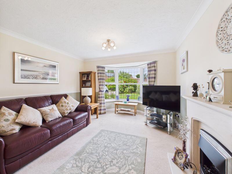 Sitting room with bay window