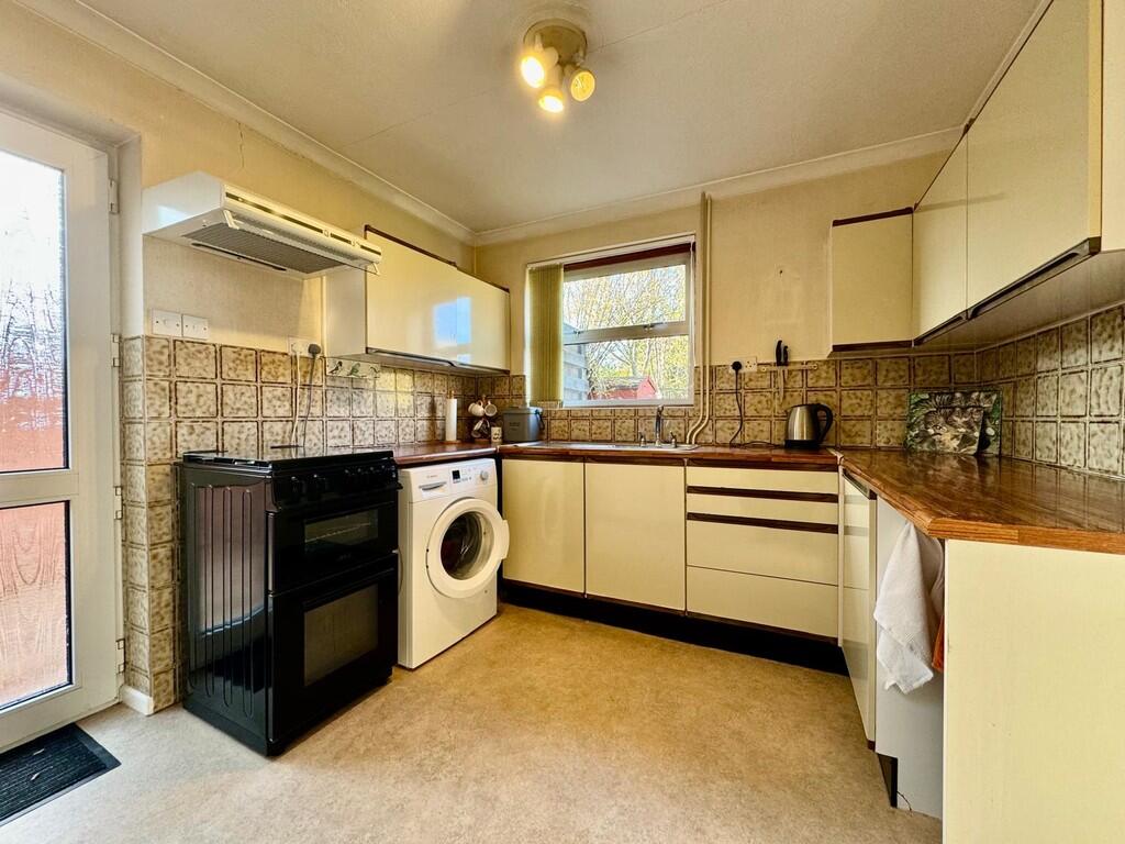 Pembroke Avenue, Maldon