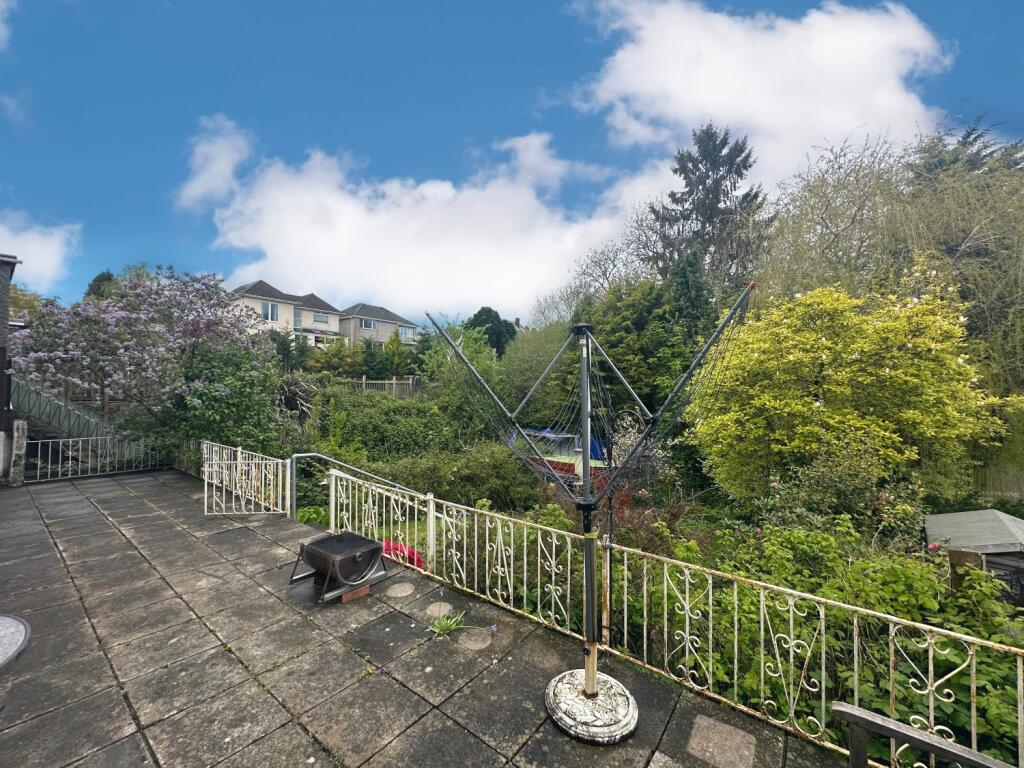 AEBD4272-00C2-4652-B729-35C0C742DBBA