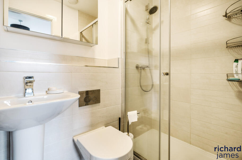 fad0649cd8b343b2bbf290b0bd721e82